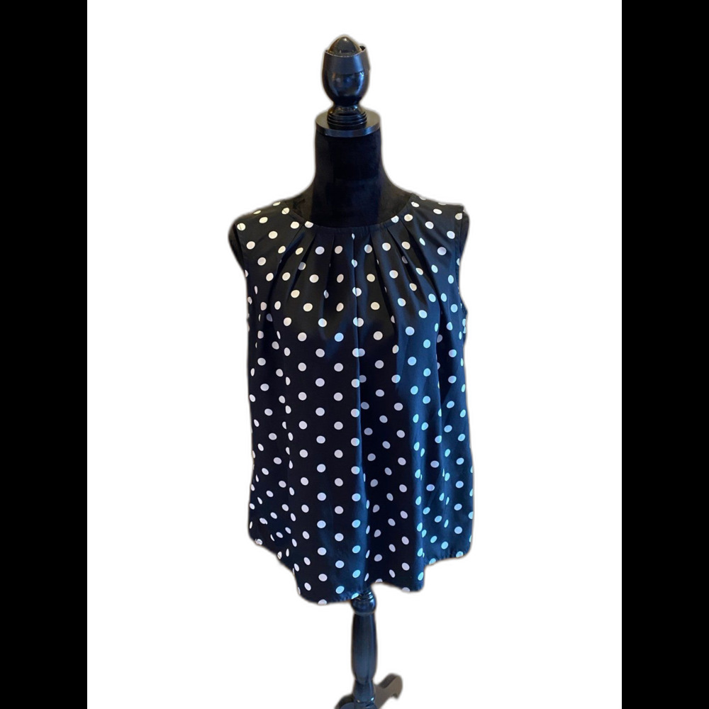 Merona Blouse Size Large Sleeveless B&W Polka‎ Dot Light Fabric Stylish Classy